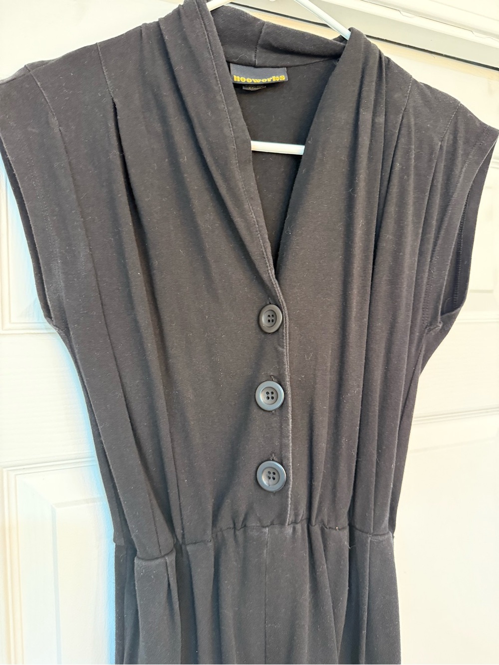 NOOWORKS Black Sleeveless Button-Front Jimpsuit XS